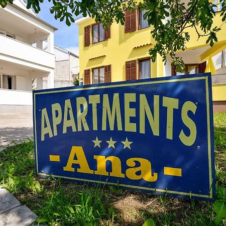 Apartments Ana Petrcane Exteriör bild